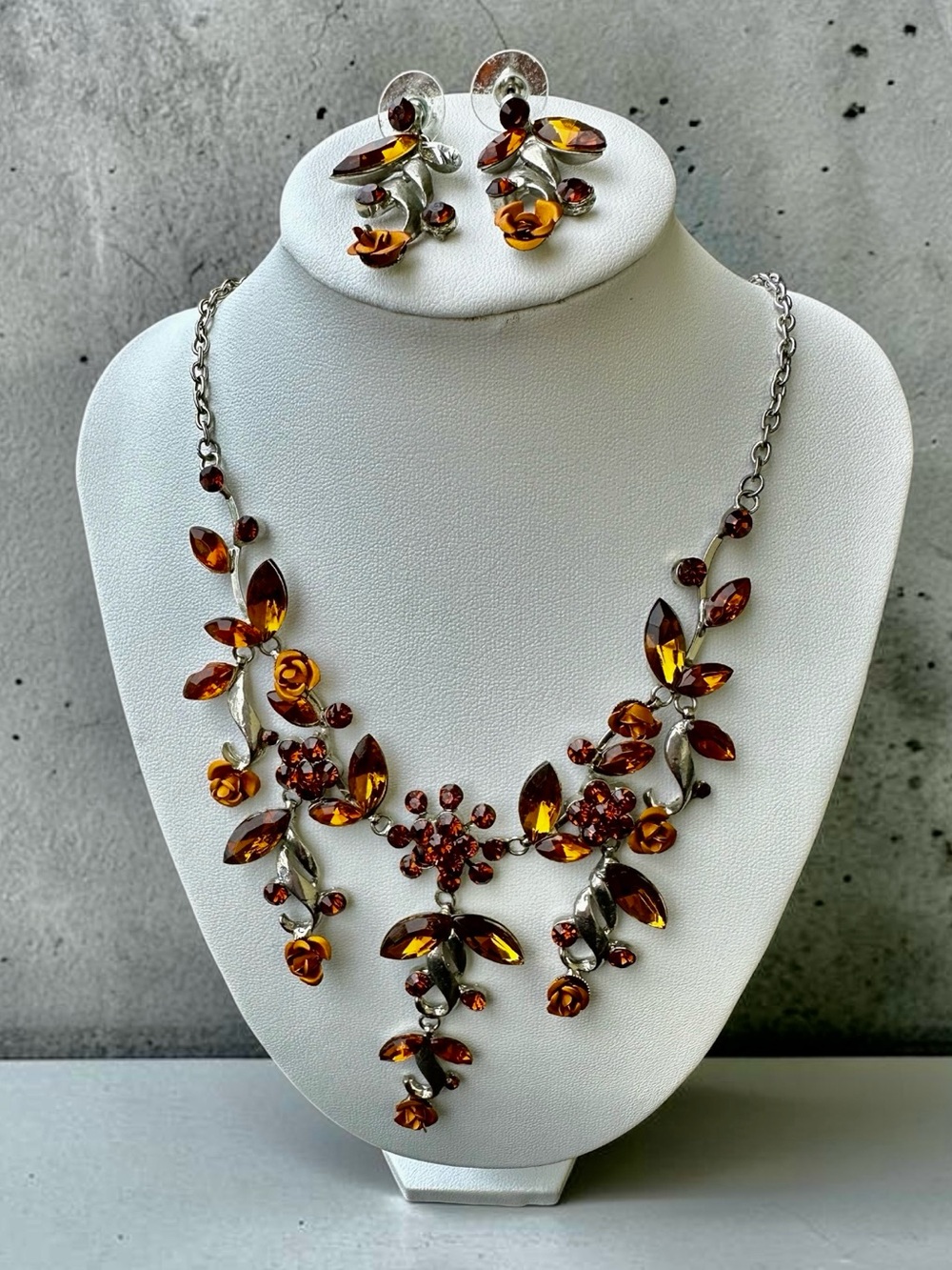 Vintage Amber Stone & Floral Vine Necklace with Matching Drop Earrings Set 18.5”